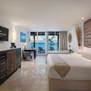 Superior Oceanfront King Suite